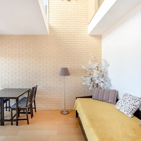 Viva Stadium דירה