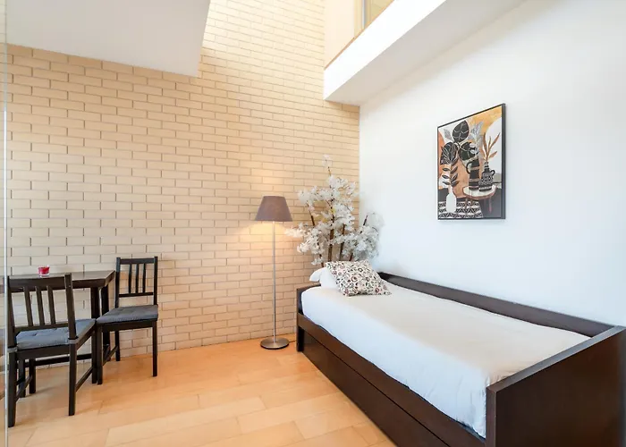 Viva Stadium Apartment